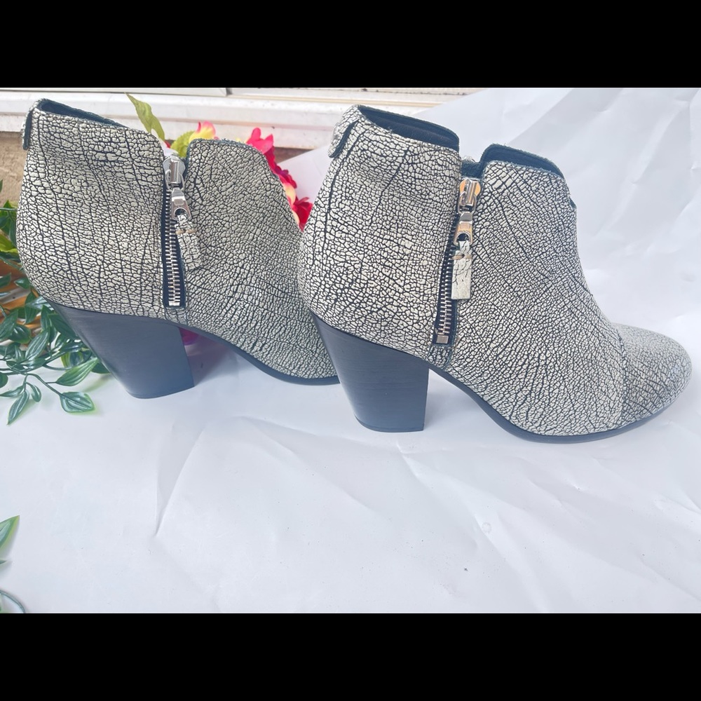 Rag and Bone Margot Textured Iron Leather Boot In Italy